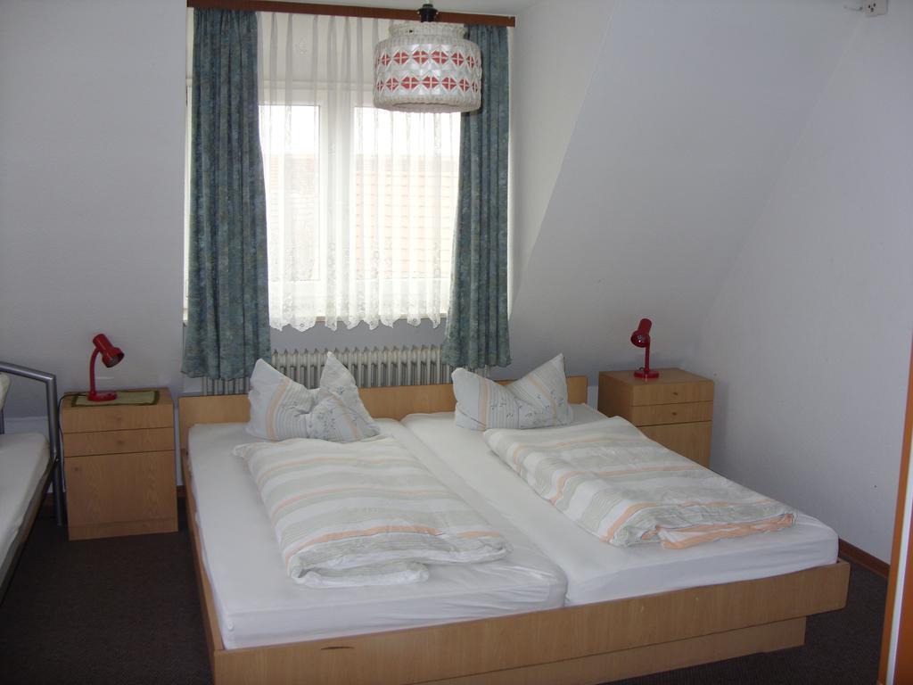 Gasthaus Zum Lamm Hotel Schallstadt Room photo